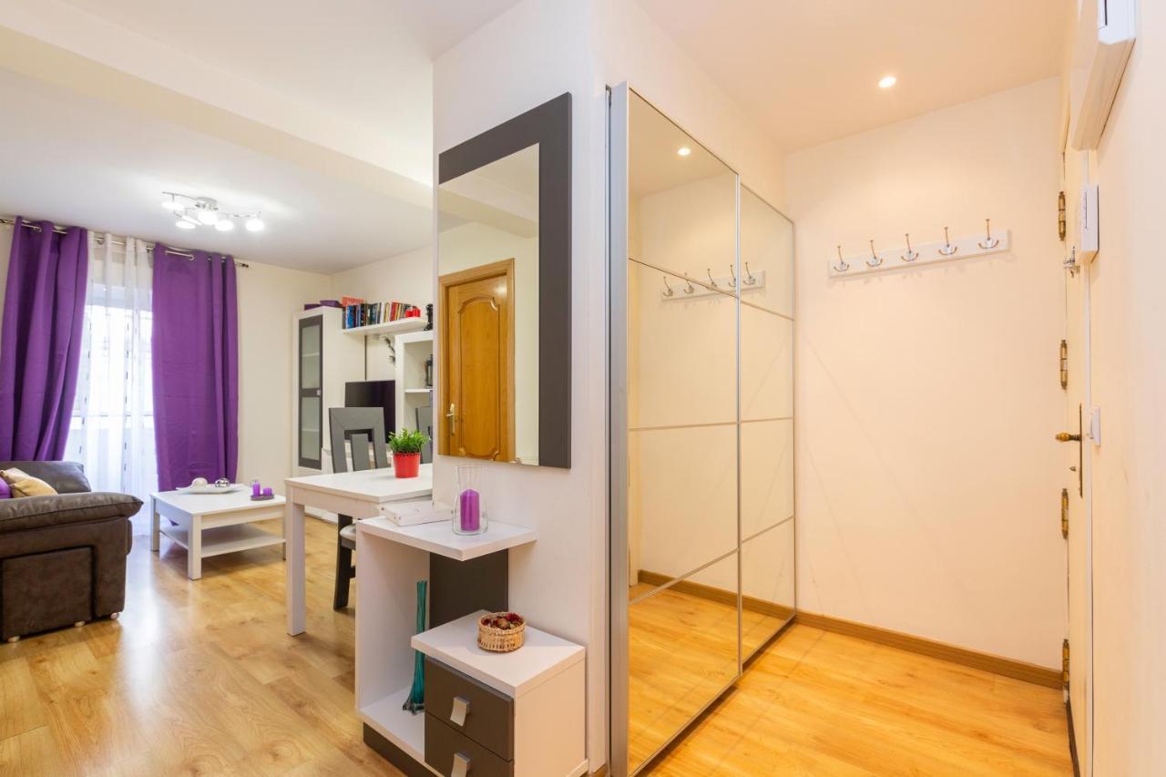Ferienwohnung Apartamento Puente De Segovia Madrid Exterior foto